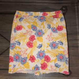 🏝Floral Pencil Skirt